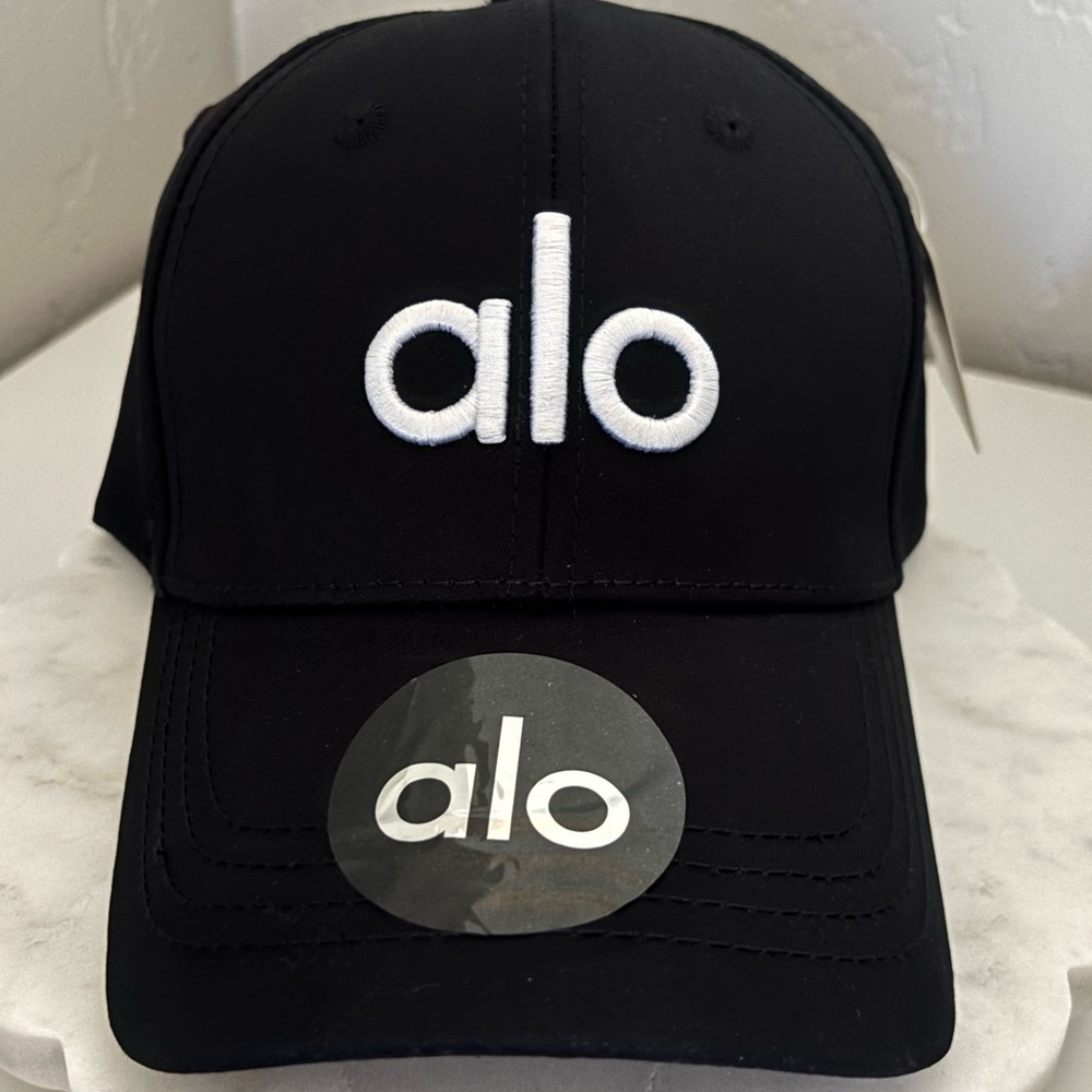 ALO Yoga Black Cap